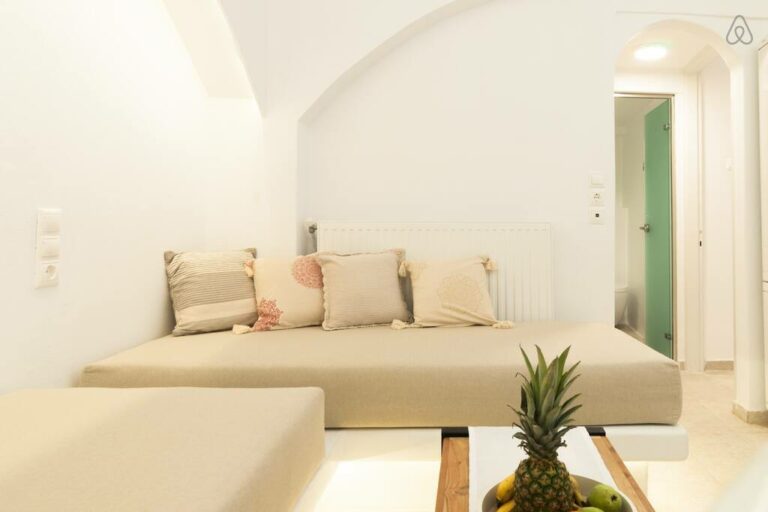Ground Apartment with inner yard